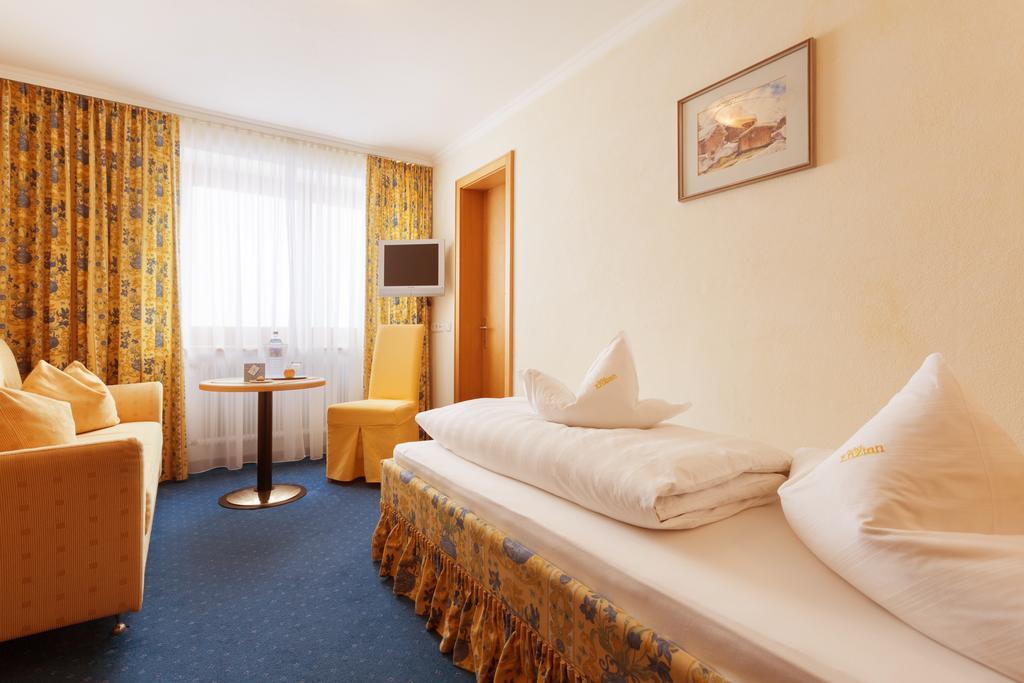 Hotel Enzian Zürs Kamer foto